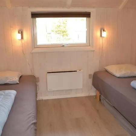 Three-bedroom Holiday In